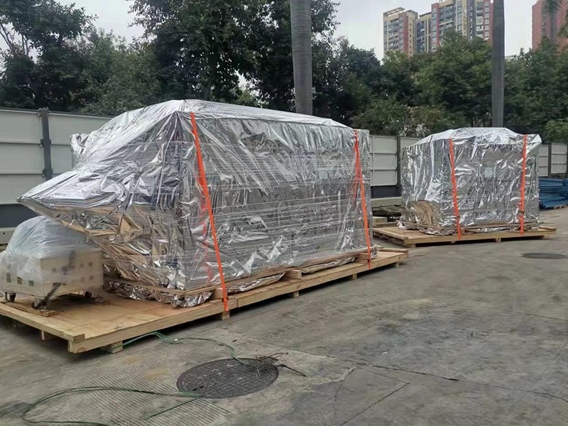 深圳(zhen)沙井真(zhen)空木箱(xiāng)包裝現(xian)場