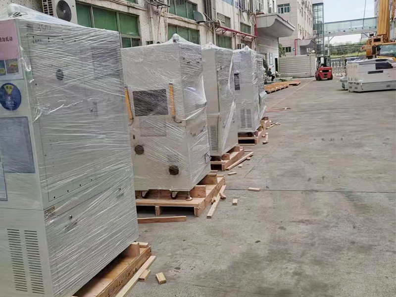 深(shen)圳福永出(chū)口包裝現(xian)場