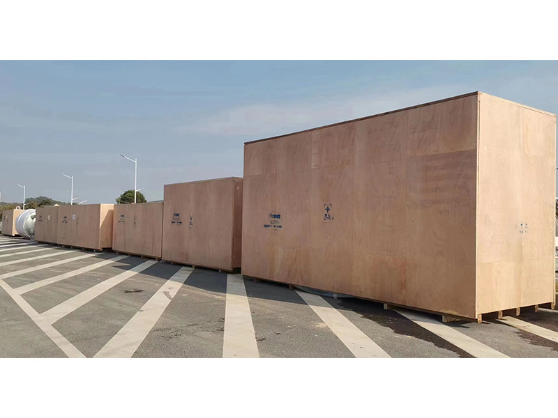 深圳龍(long)崗某新能源(yuan)出口包裝