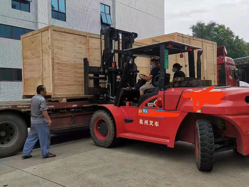 東(dong)莞常平搬(ban)遷出口包(bao)裝